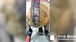 Chinese Girl Poopin