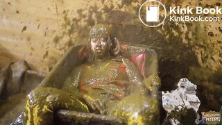 Trash and Dung - sex in garbage and cowshit