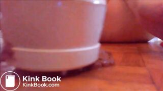 Mature woman masturbating with vibrator and shit