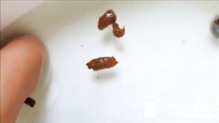 littlefuckslut - Bathtub and Toilet Shit Duo