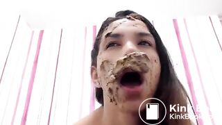 hot latina smears, tastes and toys her own shit