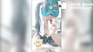 School girl Shit Eater