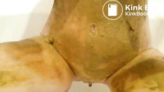 Scat fresh on the body  COM