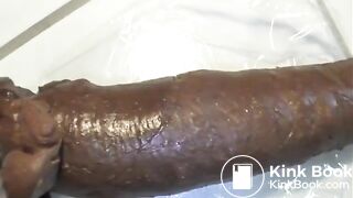 Turd Push Out Up Close
