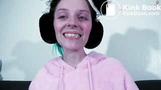 Teen Brushes Her Teeth With  feces