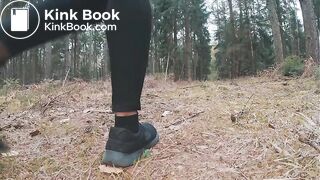 Amy S shits and Wipes in the woods