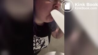 PUBLIC POTTY LICKERS very DIRTY TOILET TRAMPS