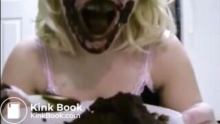 Masked blonde eating her own shit