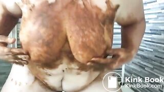 Scat BBW solo shit smearing and dildo play
