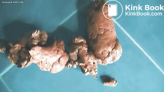 Small asshole makes Monster logs