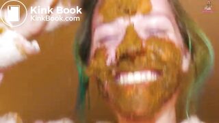 The first time ever i put scat in my hair!