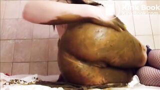 Brunette in fishnet smearing shit