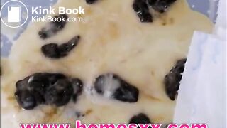 3 Laxative Suppositories Scat Clip