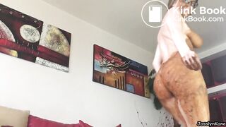 Blonde Mother Poop Upside Down & Dance [Scat/Pooping] (Lana Del Rey, Lana Del)