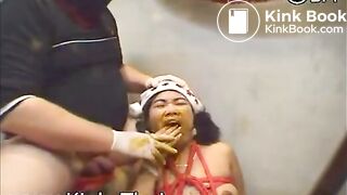 Kinkythai A nose full of dogshit