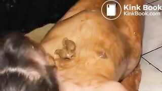 Chubby PREGNANT lesbian MILF scat masturbation smearing and eating shit - ThisVid.com_1.mp4