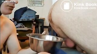 cake stuffed with shit