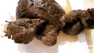 Enormous turd from tight asshole - Scat Fan Club
