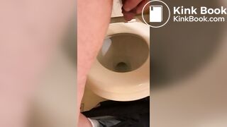 Taking a nice shit!