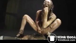 Japanese extreme scat & vomit compilation