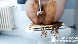Toilet brush scat