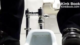 men's squat toilet