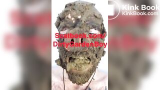 Scat pig eating shit