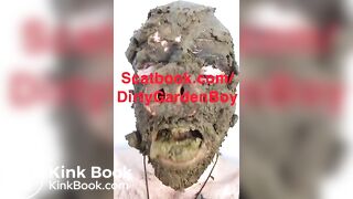 Scat pig eating shit