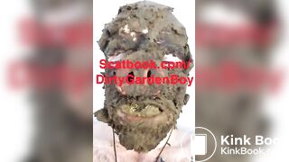 Scat pig eating shit