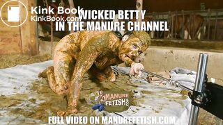 Wicked Betty in the manure channel - sexmachine