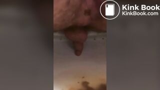 Str8 Canadian college student poops