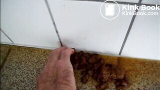 enema gegen die Wand gespritzt