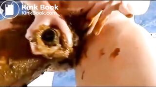 Russian masterbates with shit