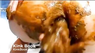 Russian masterbates with shit