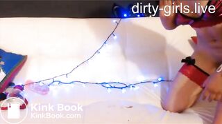 Young thin latina scat play