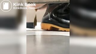 Men's Squat Toilet