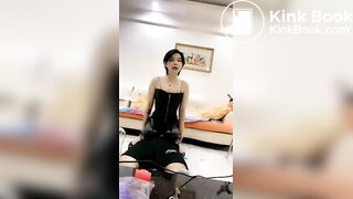 Chinese SM Queen Facesitting Human Furniture Slave