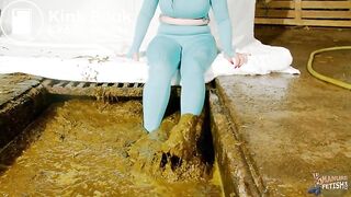 Bettys favourite workout in cowshit
