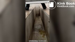 The girl defecated heavily in the toilet 3