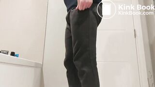 British Lad Shitting