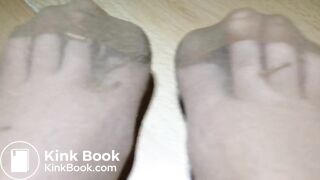 Wife Feet Tickling By Maggots All Night