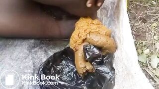 Ebony scat