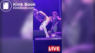 ????????SINGER PISSES ON FAN @CONCERT OMG! LOL1080
