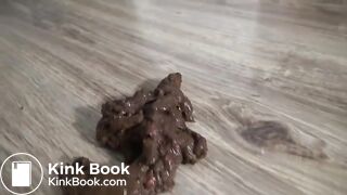 Hot college girl with perfect ass and shaved pussy - Scat Fan Club