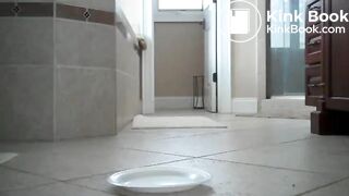 Cooking a shit pudding from her own poop