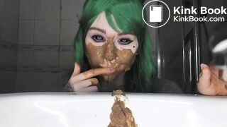 What’s this? A girl with shit? - Sweet Betty Par