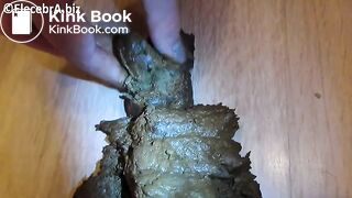 Elecebra Shits On The Floor and Eats It