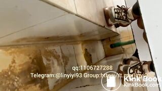 Beautiful girls pee and shit 28