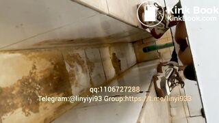 Beautiful girls pee and shit 28