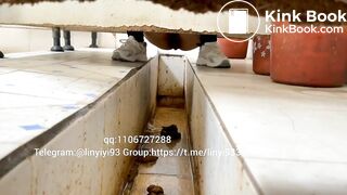 Beautiful girls pee and shit 29